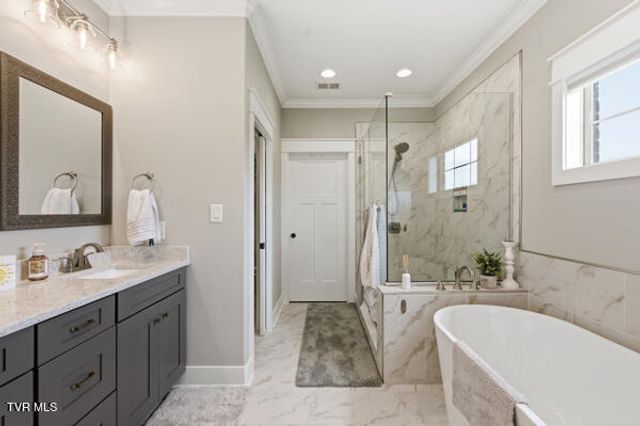 5082 Hester Court, Piney Flats, TN 37686