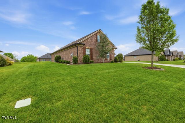 5082 Hester Court, Piney Flats, TN 37686