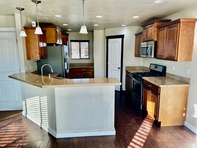 102 E 1800 S, Roosevelt, UT 84066