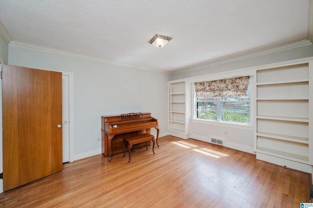 2008 3RD AVENUE N, Pell City, AL 35125