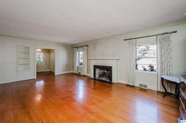 2008 3RD AVENUE N, Pell City, AL 35125