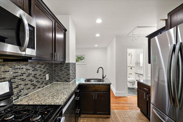23831 Deziel Street, Saint Clair Shores, MI 48082