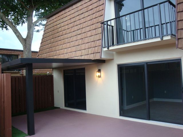 719 7th Lane, Greenacres, FL 33463