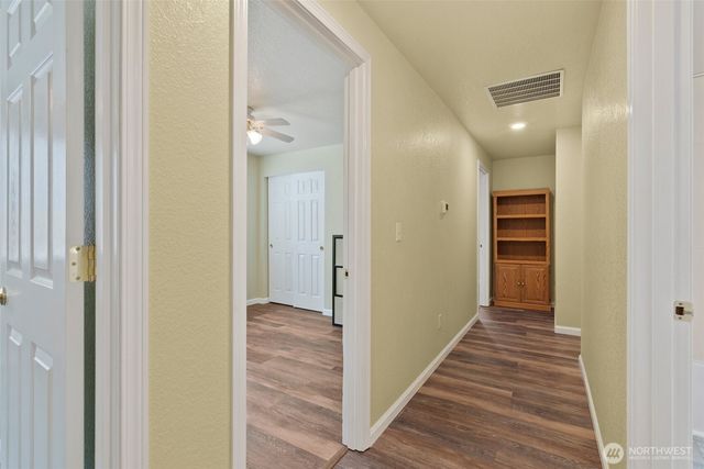 8608 Sebastian Drive NE, Lacey, WA 98516