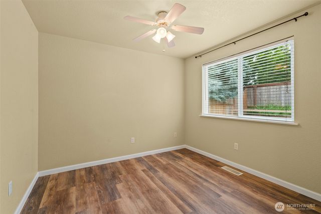 8608 Sebastian Drive NE, Lacey, WA 98516