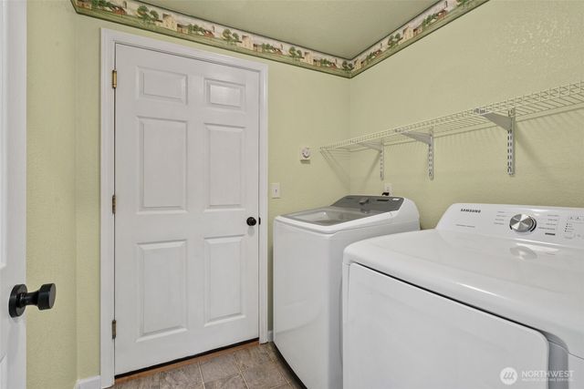 8608 Sebastian Drive NE, Lacey, WA 98516
