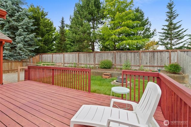 8608 Sebastian Drive NE, Lacey, WA 98516