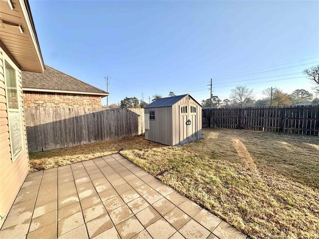 284 Pipers Lane, Sulphur, LA 70665