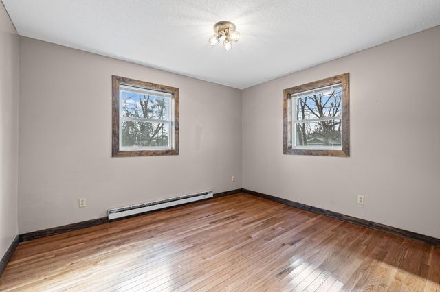 1589 Racine Avenue S, Lake Saint Croix Beach, MN 55043