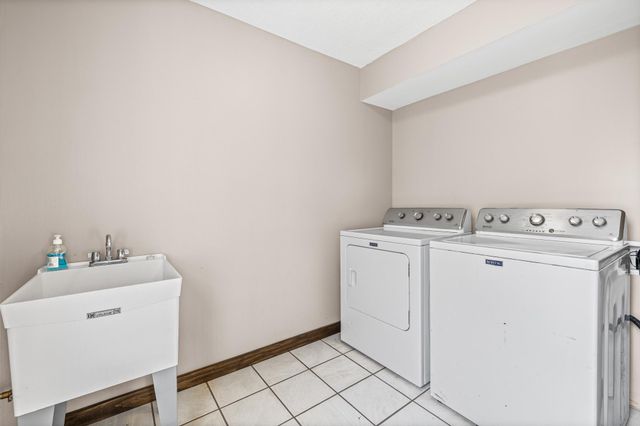 1589 Racine Avenue S, Lake Saint Croix Beach, MN 55043