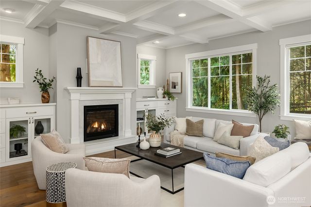 7817 NE Ledgestone Loop, Bainbridge Island, WA 98110