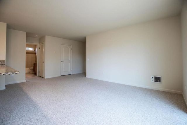 300 Glenwood Circle 258, Monterey, CA 93940