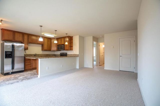 300 Glenwood Circle 258, Monterey, CA 93940