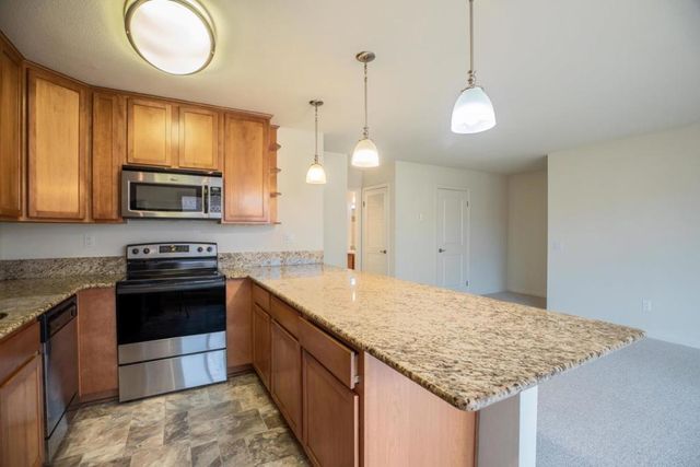 300 Glenwood Circle 258, Monterey, CA 93940