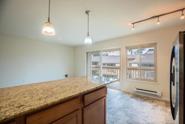 300 Glenwood Circle 258, Monterey, CA 93940
