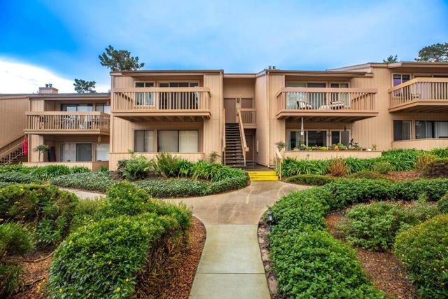 300 Glenwood Circle 258, Monterey, CA 93940