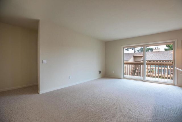 300 Glenwood Circle 258, Monterey, CA 93940