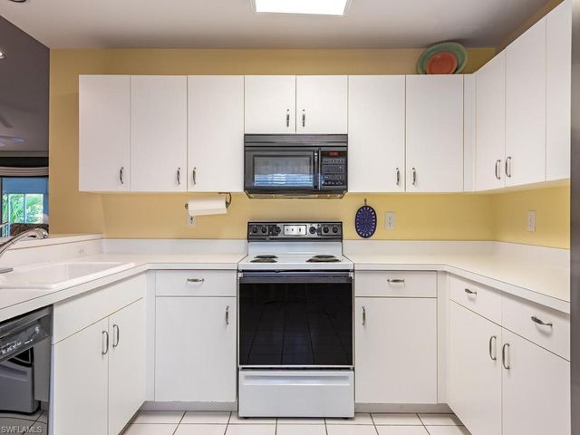 8371 Grand Palm DR 2, Estero, FL 33967