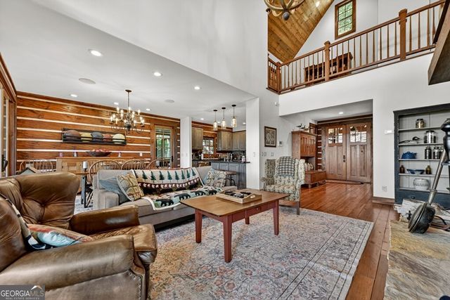 454 Genessee Path, Blue Ridge, GA 30513