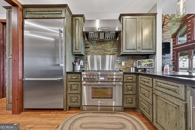 454 Genessee Path, Blue Ridge, GA 30513