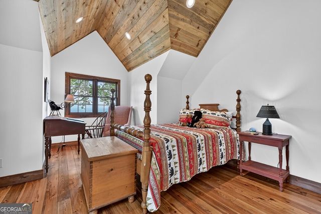 454 Genessee Path, Blue Ridge, GA 30513