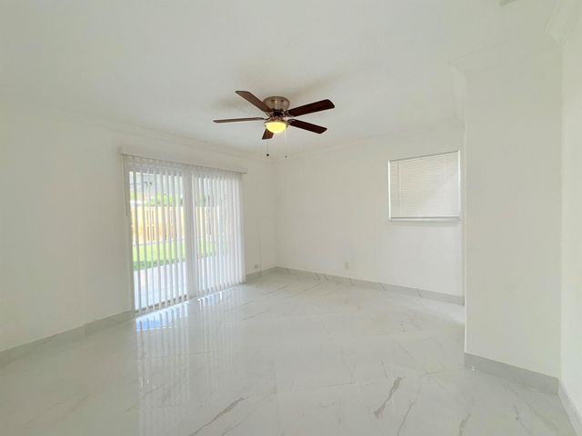 3490 SW 19th Street, Fort Lauderdale, FL 33312