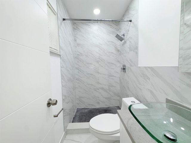 3490 SW 19th Street, Fort Lauderdale, FL 33312