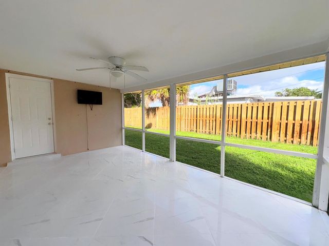 3490 SW 19th Street, Fort Lauderdale, FL 33312