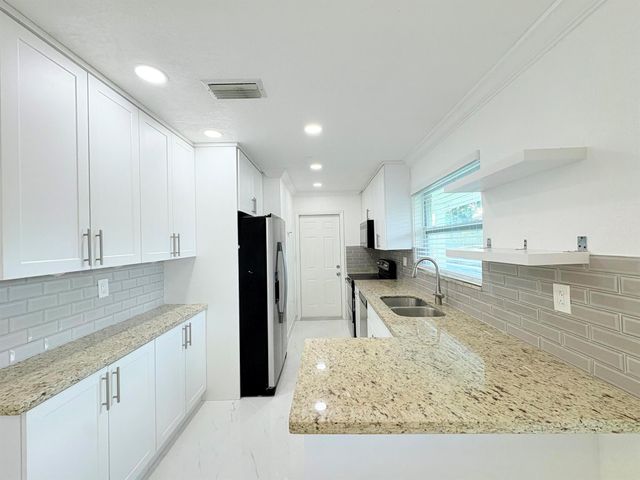 3490 SW 19th Street, Fort Lauderdale, FL 33312