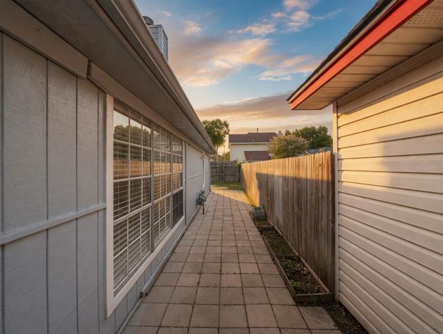 11607 Eaglewood Drive, Houston, TX 77089