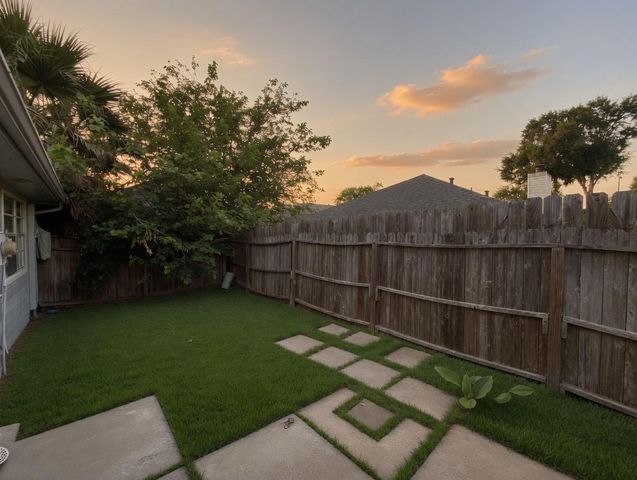 11607 Eaglewood Drive, Houston, TX 77089
