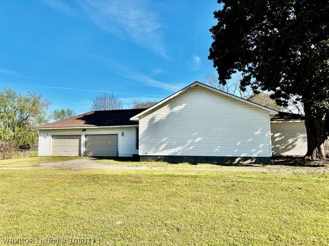 541 Alma Avenue, Mulberry, AR 72947