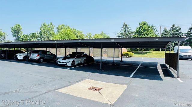 2635 Greenstone Boulevard 504, Auburn Hills, MI 48326