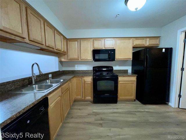 2635 Greenstone Boulevard 504, Auburn Hills, MI 48326