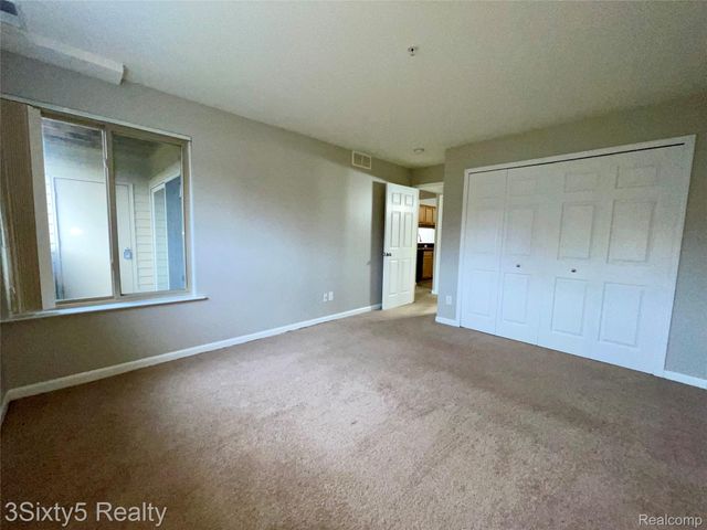 2635 Greenstone Boulevard 504, Auburn Hills, MI 48326