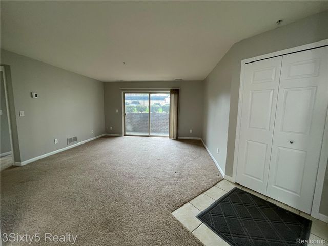 2635 Greenstone Boulevard 504, Auburn Hills, MI 48326