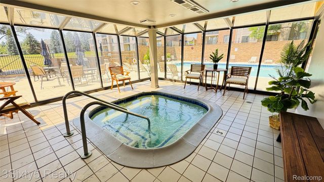 2635 Greenstone Boulevard 504, Auburn Hills, MI 48326
