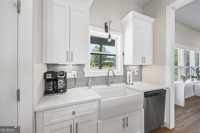 209 Unawatti Road, Canon, GA 30520