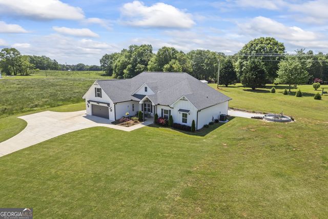 209 Unawatti Road, Canon, GA 30520