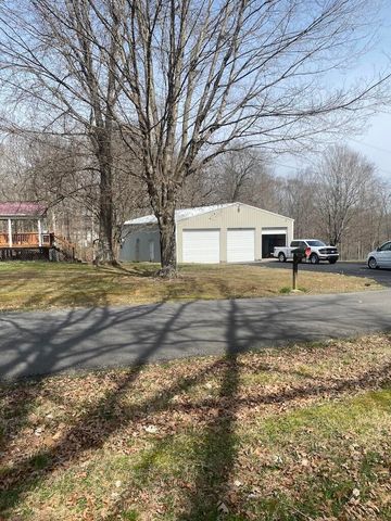 148 Gabe Hollow Road, Russell Springs, KY 42642