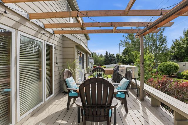9125 N Bradbury Dr, Spokane, WA 99208