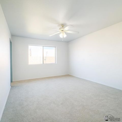 10227 S TYPHOON AVE, Yuma, AZ 85365