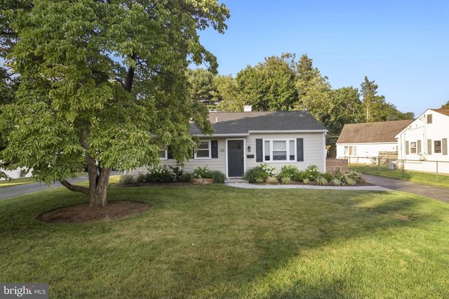 113 MANOR RD, Paoli, PA 19301
