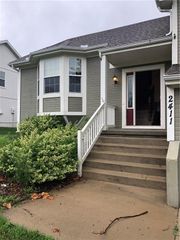 2411 Shenandoah Drive, Leavenworth, KS 66048