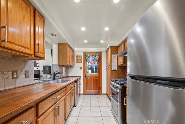 128 N Walnuthaven Drive, West Covina, CA 91790