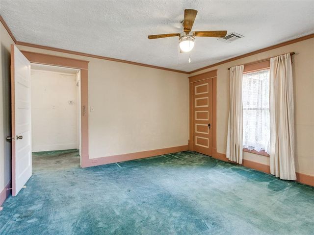 604 S Crawford Street, Norman, OK 73069