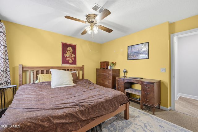 5831 Monroe Street, 406, Sylvania, OH 43560
