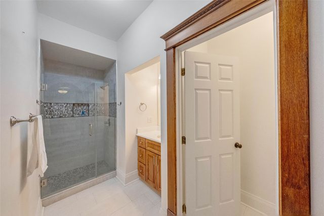 429 1st Avenue W, Newton, IA 50208