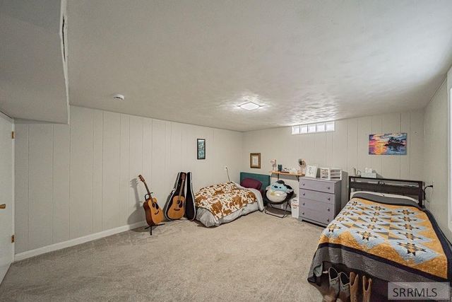 5566 W 49th N, Idaho Falls, ID 83202