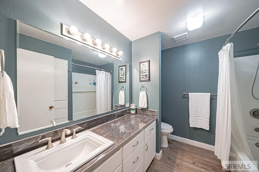 Image 29 of property listing at 5566 W 49th N, Idaho Falls, ID 83402